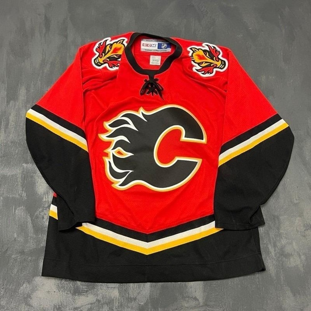 Calgary Flames Jersey Mens Large Red 1990sNHL CCM Hockey